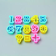 プラスチック製抜き型 数字